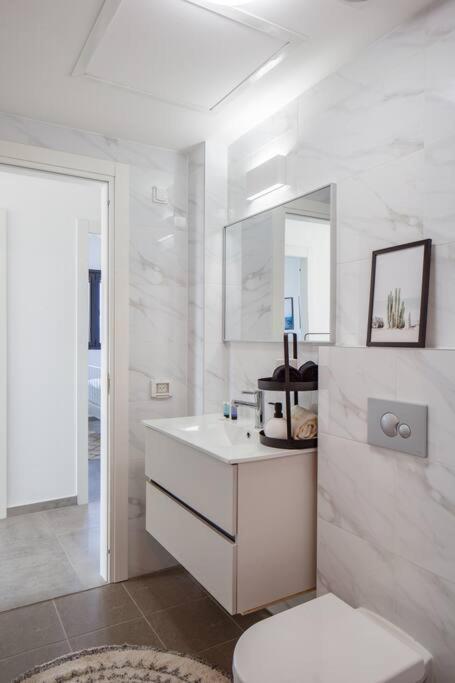 בת ים O&O Group- Magical 4Br Apt With Panoramic Sea View מראה חיצוני תמונה