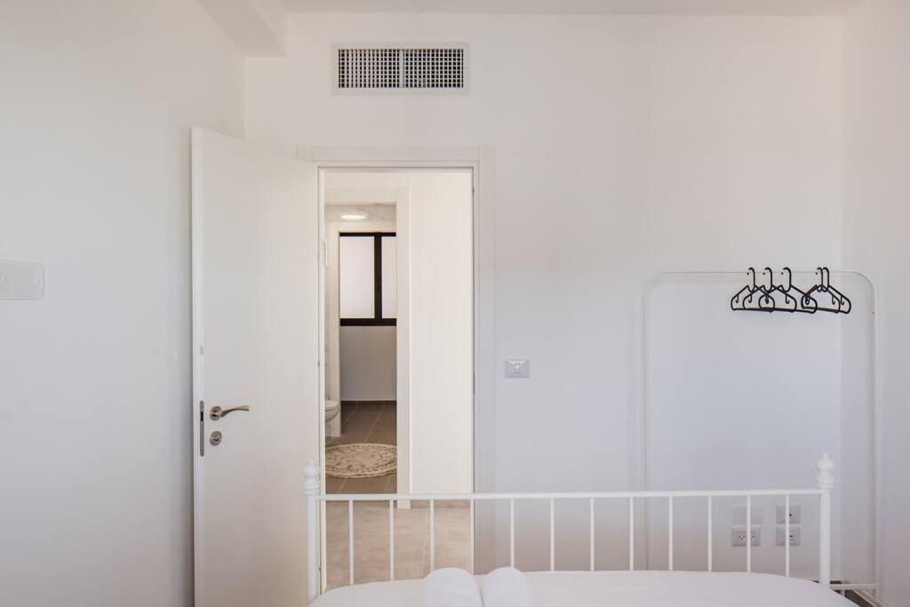 בת ים O&O Group- Magical 4Br Apt With Panoramic Sea View מראה חיצוני תמונה